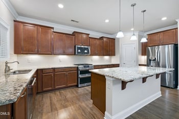 120 Grandfather Ct, Holly Springs, NC 27540