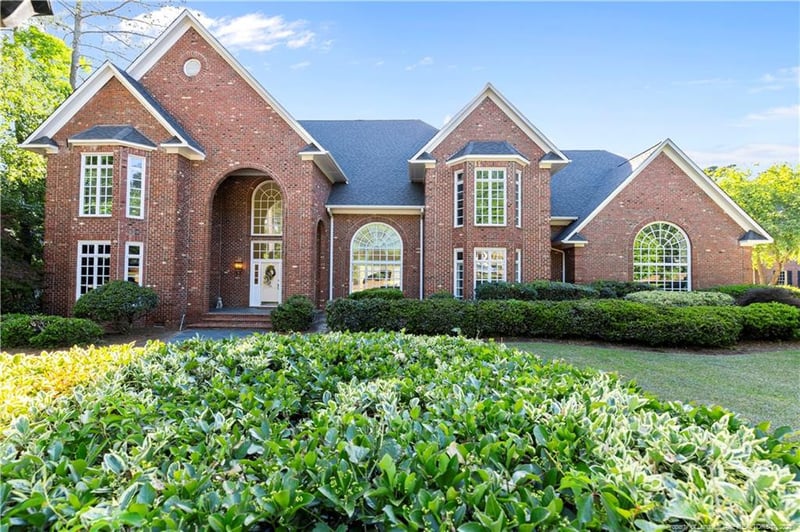 120 Great Oaks Dr, Fayetteville, NC 28303