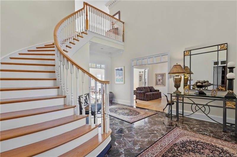 120 Great Oaks Dr, Fayetteville, NC 28303