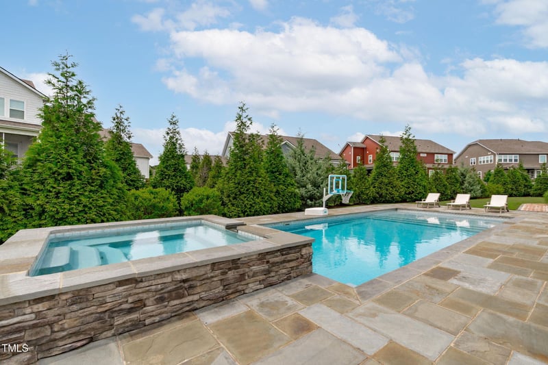 120 Hazel Alder Ct, Holly Springs, NC 27540