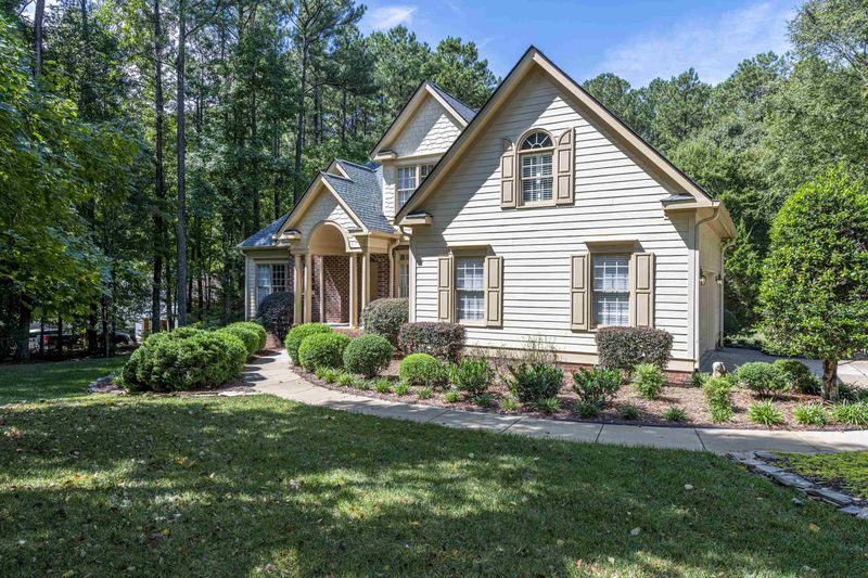 120 Highview Dr, Youngsville, NC 27596