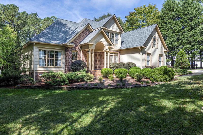 120 Highview Dr, Youngsville, NC 27596