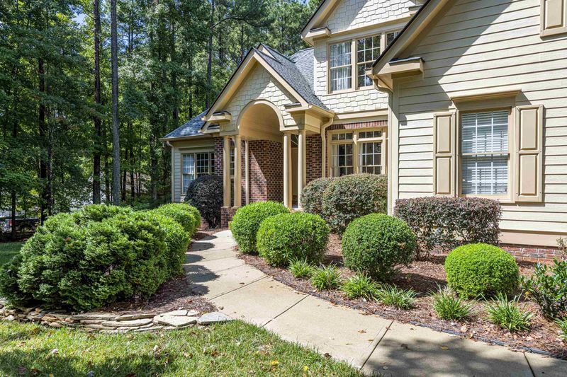 120 Highview Dr, Youngsville, NC 27596