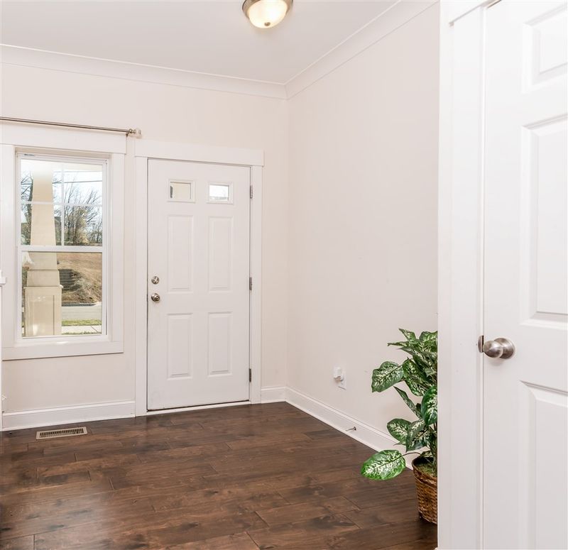 120 Hillside Ave, Durham, NC 27707