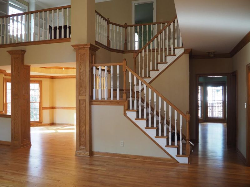 120 Ironwoods Dr, Chapel Hill, NC 27516