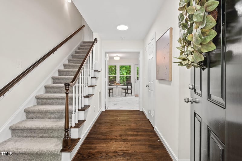 120 Kingston Dr, Chapel Hill, NC 27514