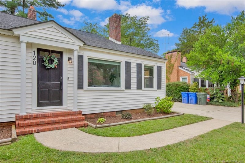 120 Kirkland Dr, Fayetteville, NC 28301