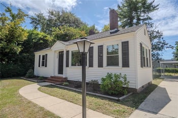 120 Kirkland Dr, Fayetteville, NC 28301