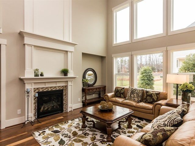 120 Larkin Ln, Chapel Hill, NC 27516