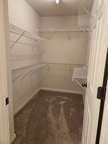 120 Linden Park Ln, Cary, NC 27519