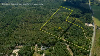 120 Lindsey Ln, Eagle Springs, NC 27242