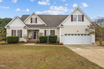 120 Mamie Ferguson Dr, Lillington, NC 27546