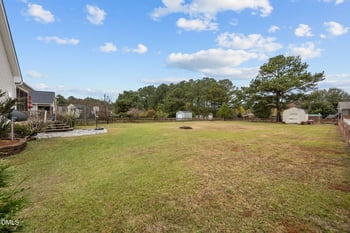 120 Mamie Ferguson Dr, Lillington, NC 27546