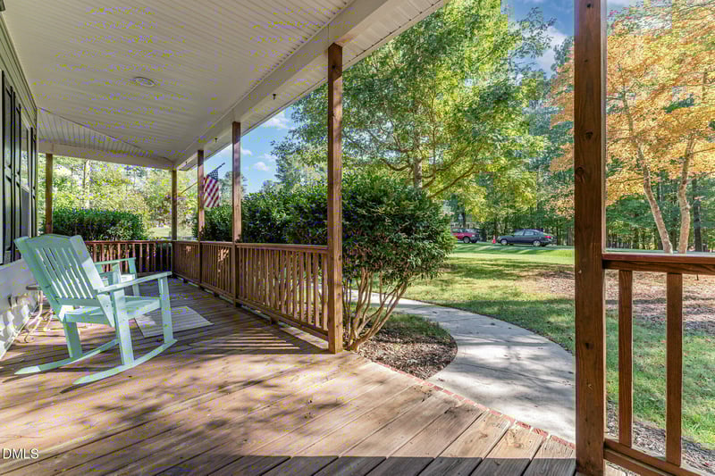 120 Marlowe Dr, Youngsville, NC 27596