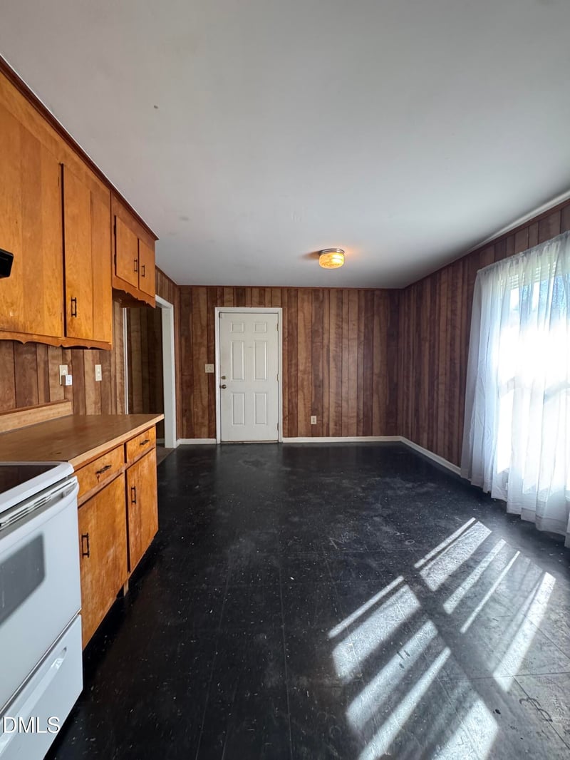 120 Mars Dr, Dunn, NC 28334