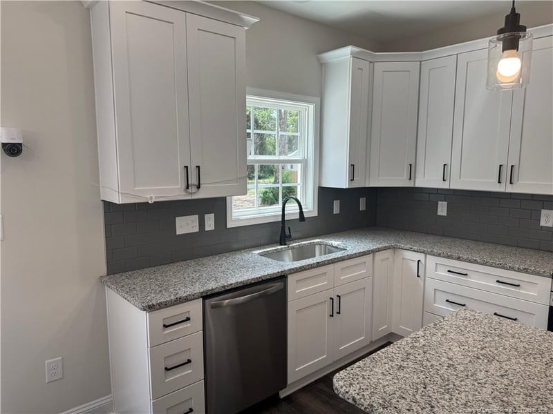 120 Mcneill St, Hope Mills, NC 28314