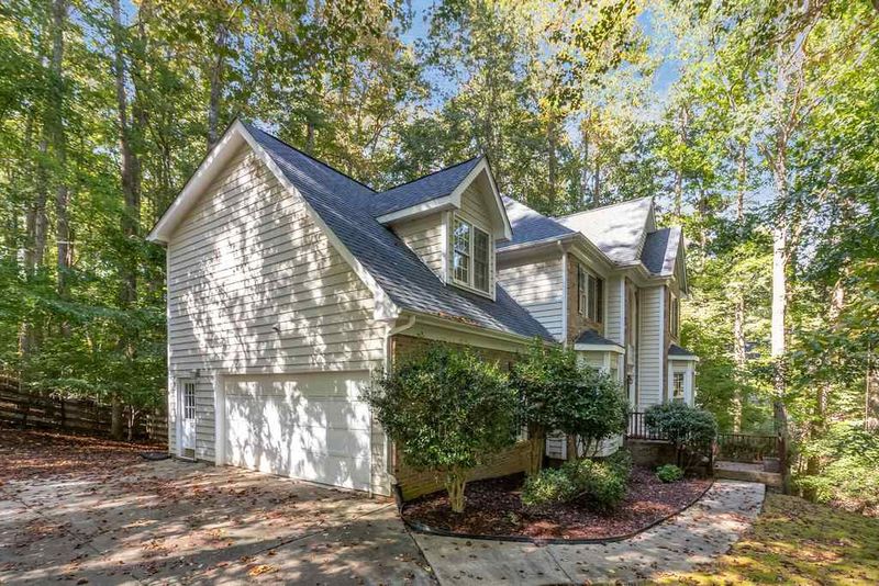 120 Old Buggy Trl, Hillsborough, NC 27278