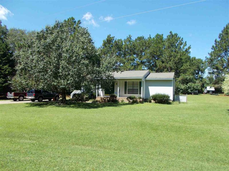 120 W Olive Rd, Clayton, NC 27520