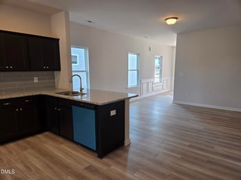 120 Oyster Tabby Dr, Lillington, NC 27546