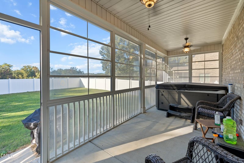 120 Parker St, Four Oaks, NC 27524
