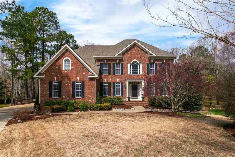 120 Parmalee Ct, Cary, NC 27519