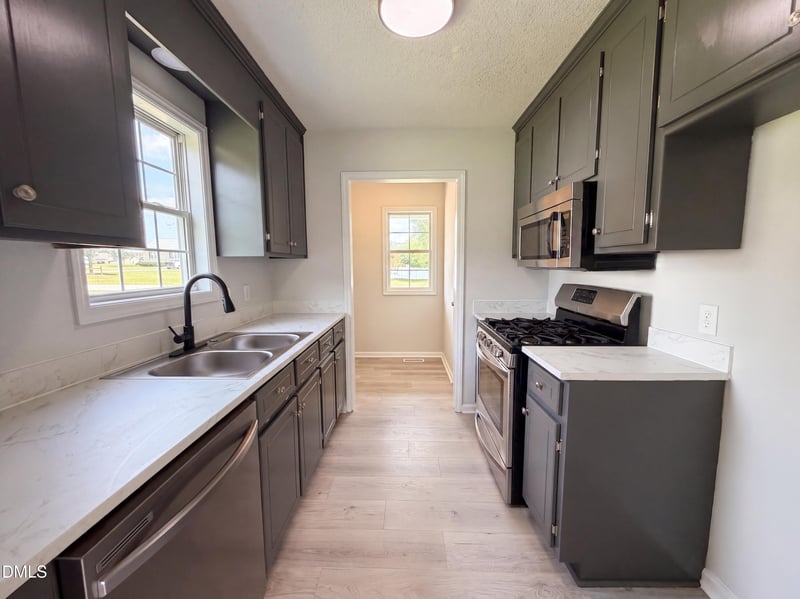 120 Patricia Dr, Smithfield, NC 27577