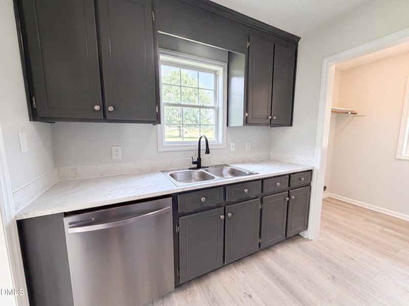 120 Patricia Dr, Smithfield, NC 27577