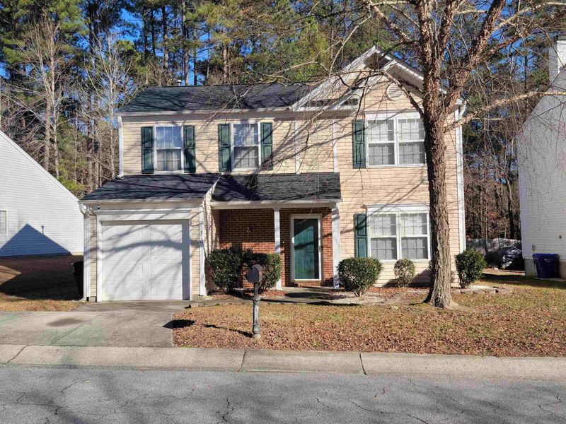 120 Pebblestone Dr, Durham, NC 27703