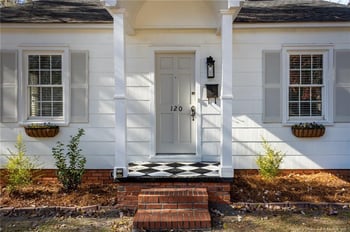 120 Pinecrest Dr, Fayetteville, NC 28305