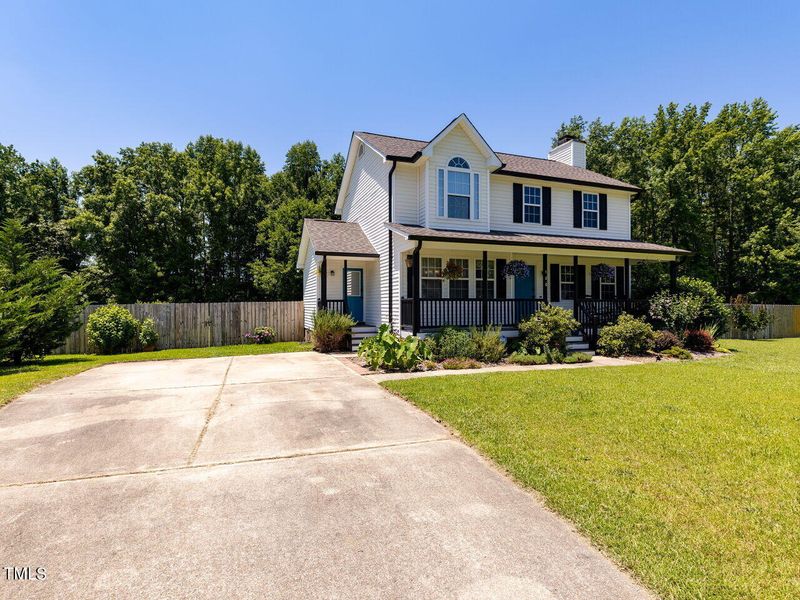 120 Pocahontas Trl, Clayton, NC 27527