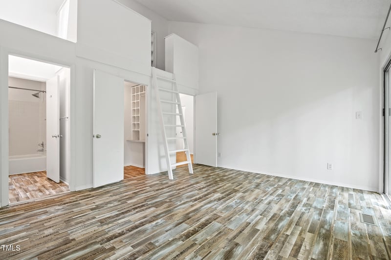 120 Polks Landing Rd, Chapel Hill, NC 27516