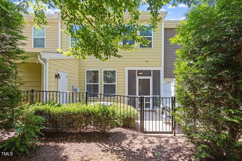 120 Ransomwood Dr, Apex, NC 27539