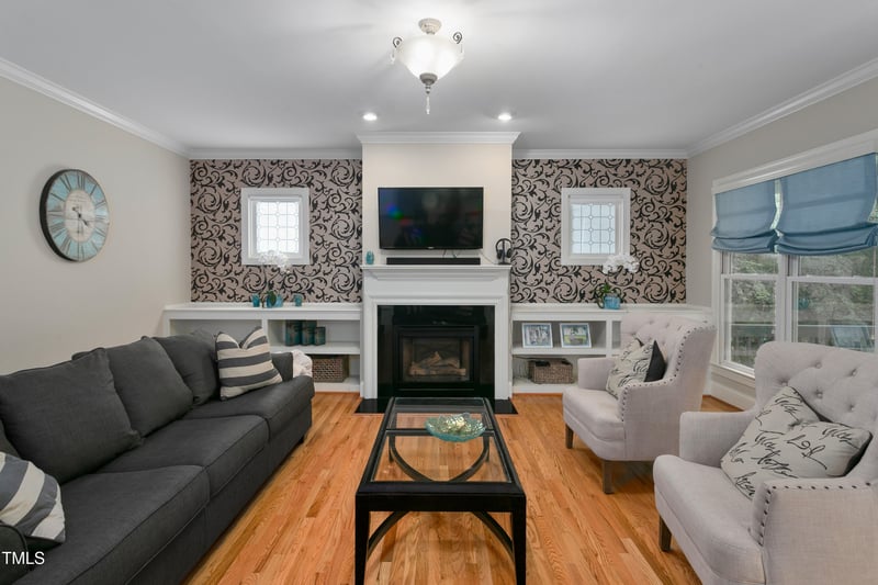 120 Redhill Rd, Holly Springs, NC 27540