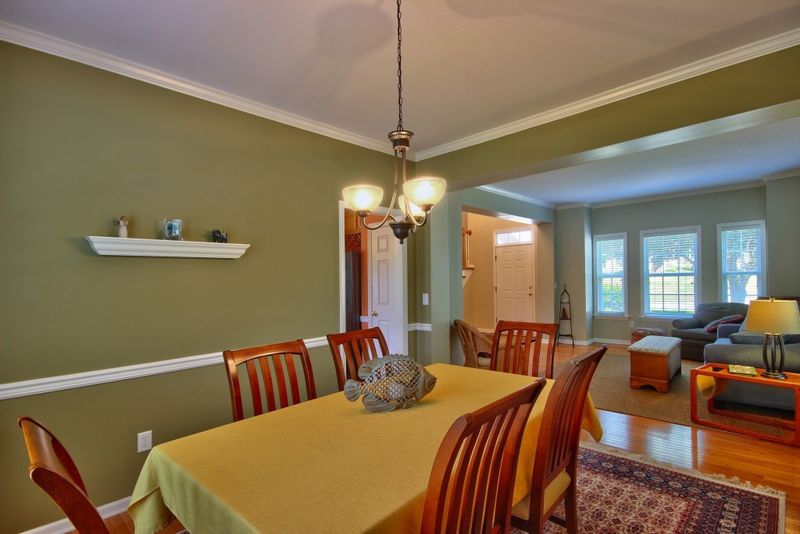 120 Running Creek Rd, Cary, NC 27518