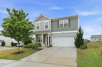 120 Saddle Oaks Ln, Clayton, NC 27520