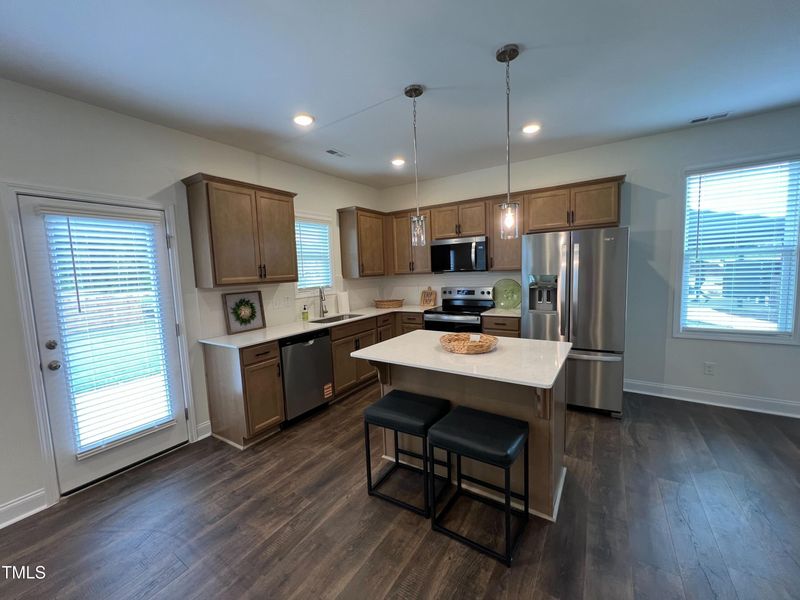 120 W Saltgrass Ln, Smithfield, NC 27577