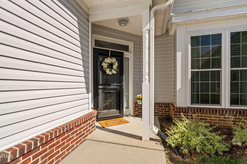 120 Sawgrass Hill Ct, Cary, NC 27519