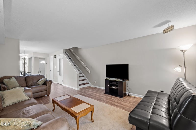 120 Schultz St, Chapel Hill, NC 27514