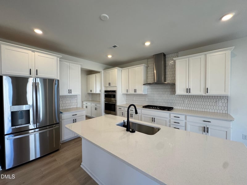 120 Seagraves Creek Ln, Holly Springs, NC 27540