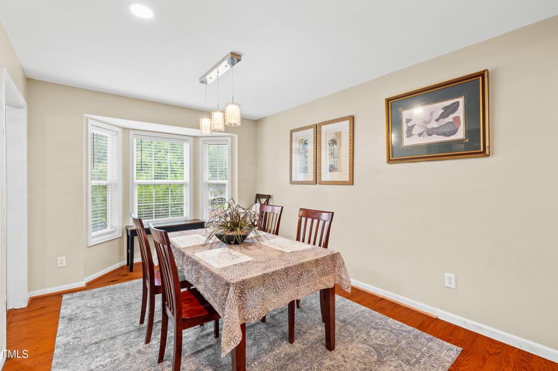 120 Ses Dr, Clayton, NC 27520