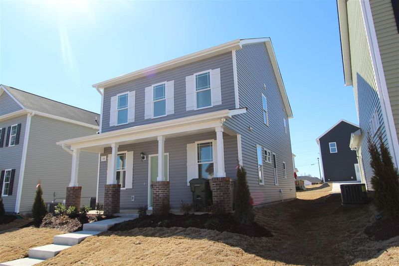 120 Shakespeare Dr, Clayton, NC 27520