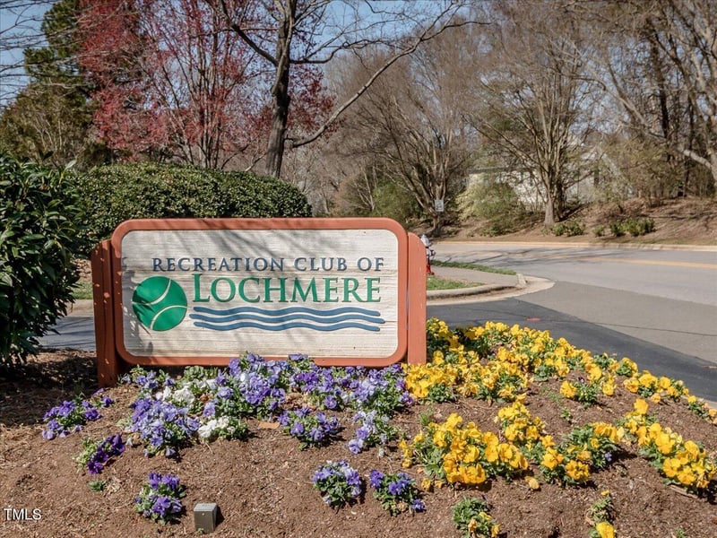 120 Spring Hollow Ln, Cary, NC 27518