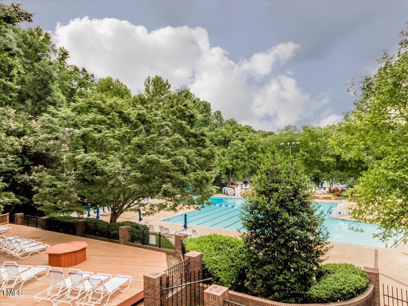 120 Spring Hollow Ln, Cary, NC 27518