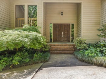 120 Spring Hollow Ln, Cary, NC 27518