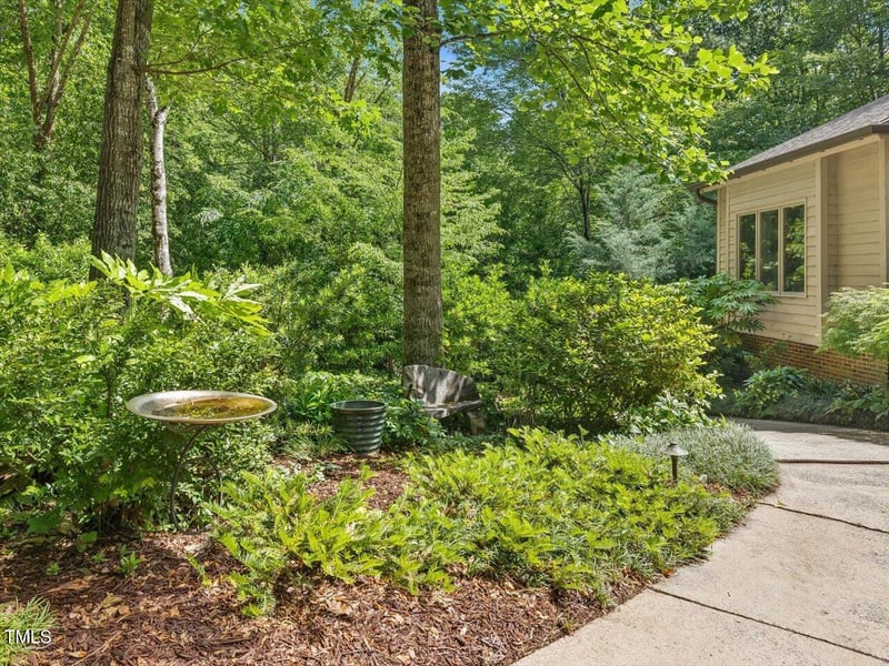 120 Spring Hollow Ln, Cary, NC 27518