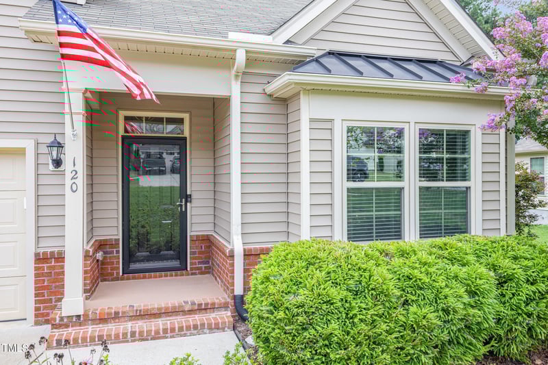 120 Sutherland Dr, Franklinton, NC 27525