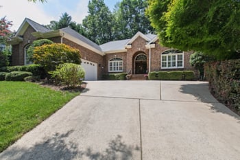 120 Swan Lake Ct, Chapel Hill, NC 27517