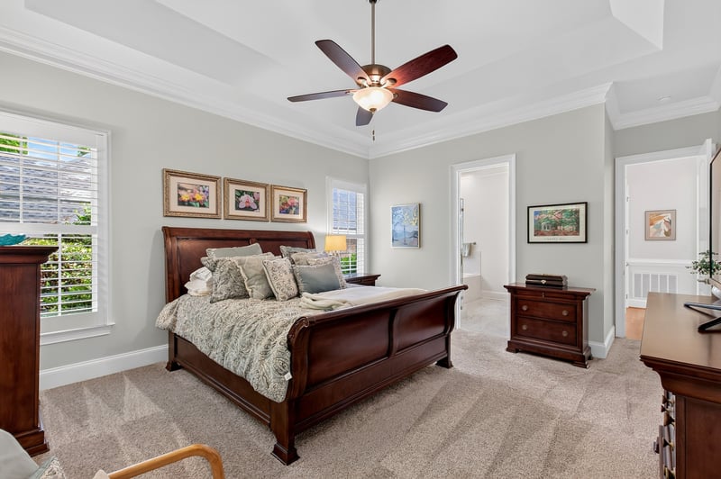 120 Swan Lake Ct, Chapel Hill, NC 27517