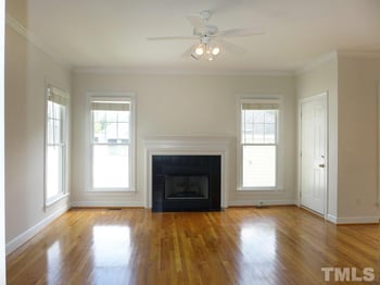 120 Tharrington Dr, Chapel Hill, NC 27516