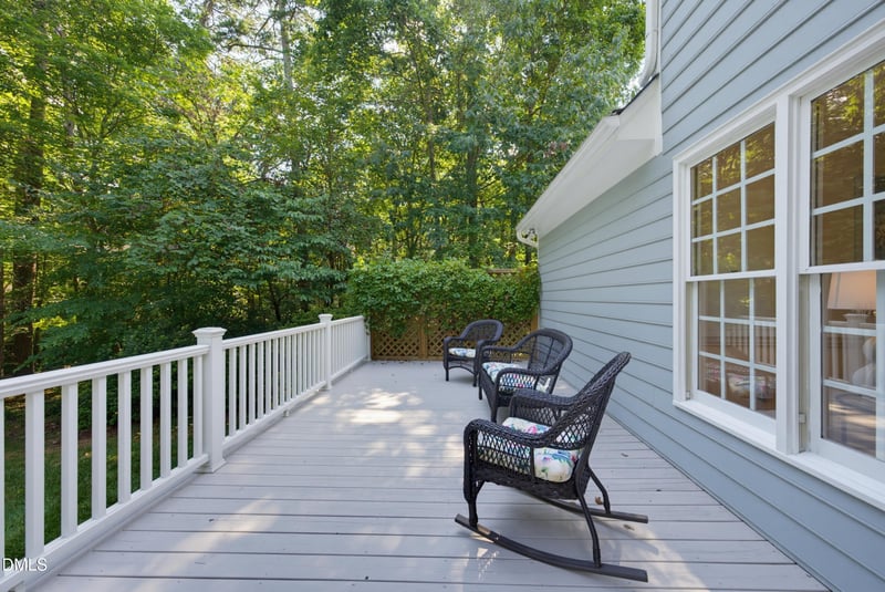120 Vicksburg Dr, Cary, NC 27513